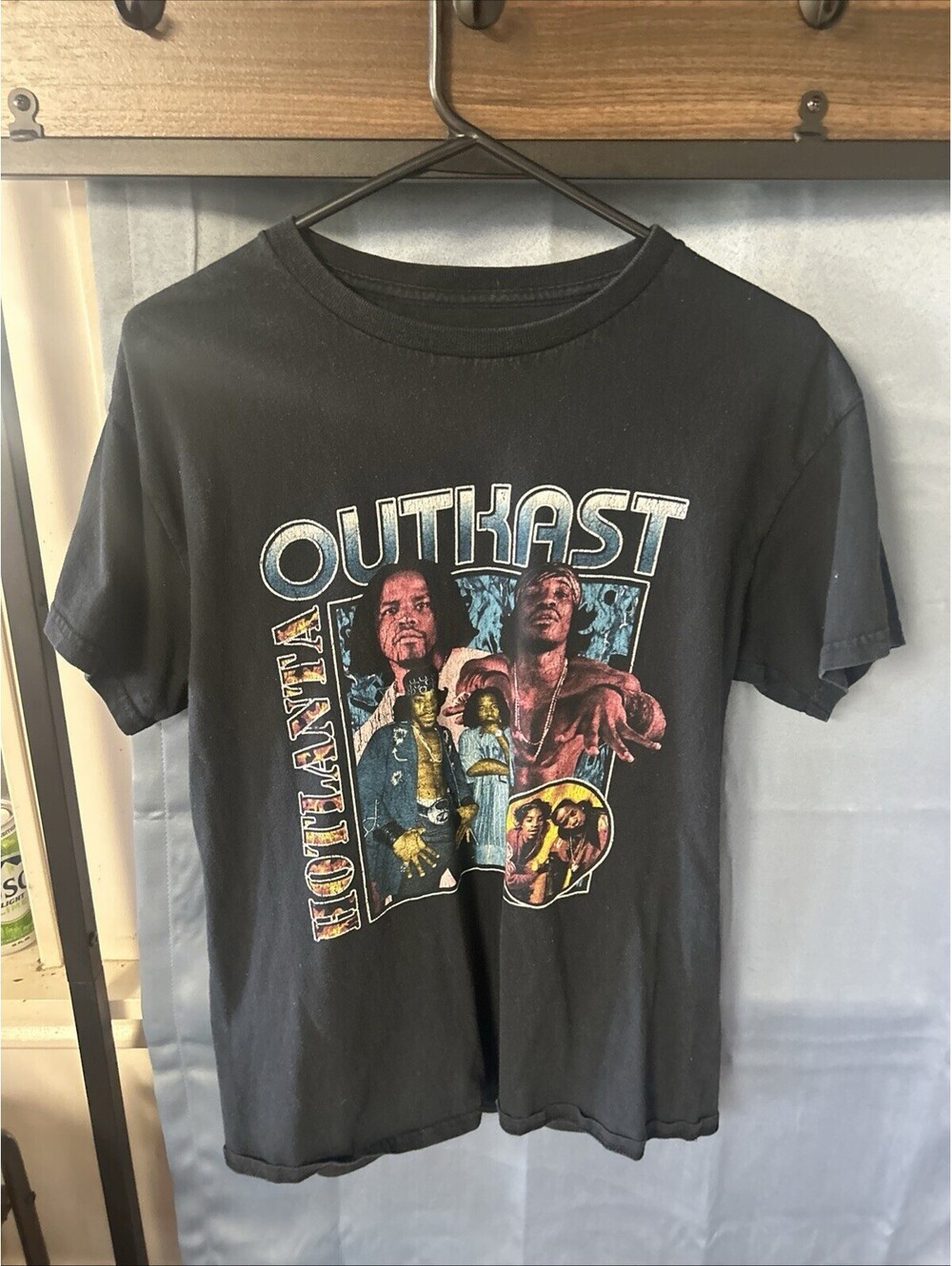 Outkast Women's Hotlanta T-Shirt Small Black Band Tee Short Sleeve